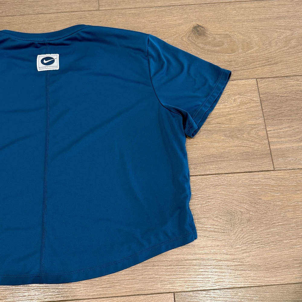 NIKE Teal Blue Dri-Fit One Icon Clash Cropped Short Sleeve T-Shirt Top‎ Size L - Picture 7 of 13